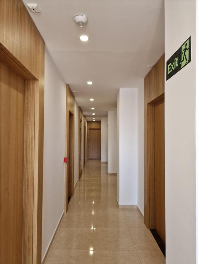 Hotel Queen Margaret Seaside Ksamil Esterno foto