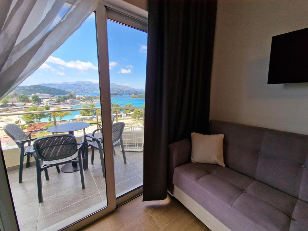 Hotel Queen Margaret Seaside Ksamil Esterno foto